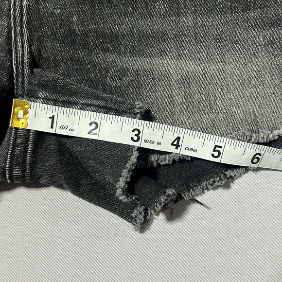 Vigoss black denim shorts - Picture 7 of 8